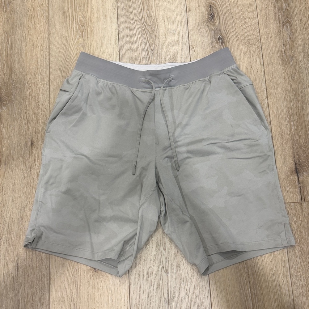 Lululemon Athletica Men's THE Shorts (9” Linerless)
